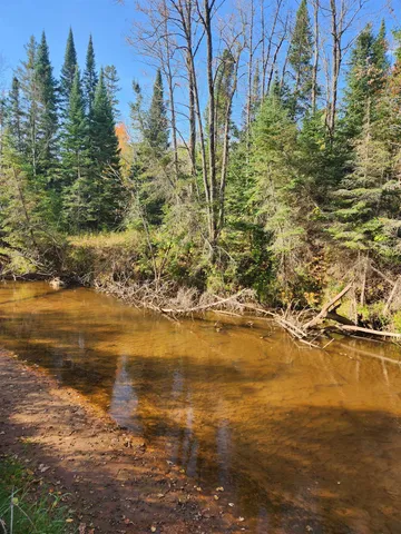 $258,000 | 41836 Woodland Lane, Marengo, WI 54855