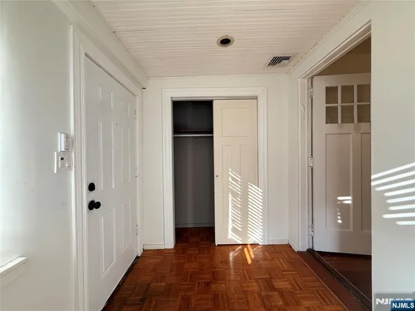 $3,300 | 19 Ontario Street, Dumont, NJ 07628