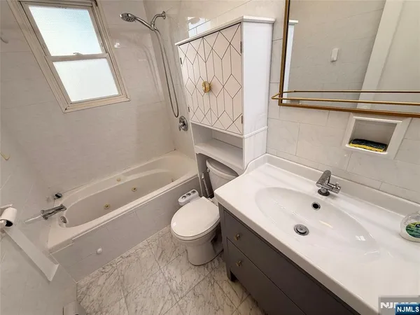 $3,300 | 19 Ontario Street, Dumont, NJ 07628