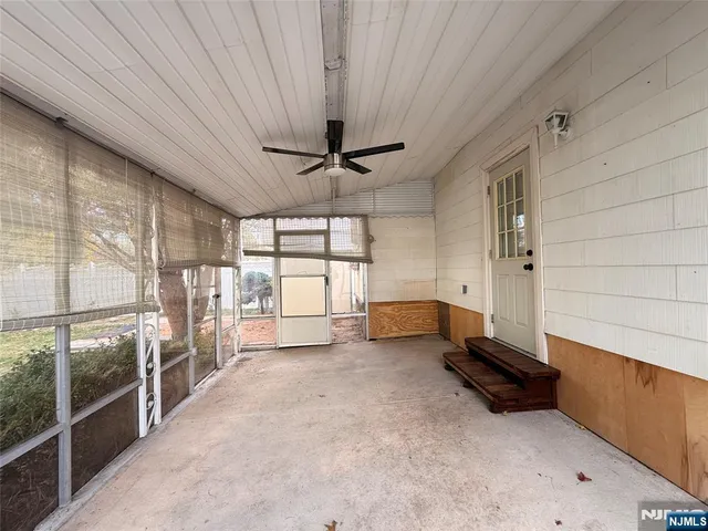 a view of a storage & utility room
