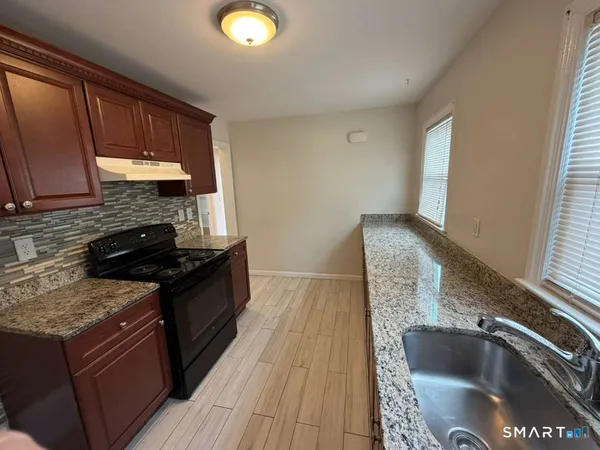 $1,750 | 279 Clermont Avenue, Bridgeport, CT 06610