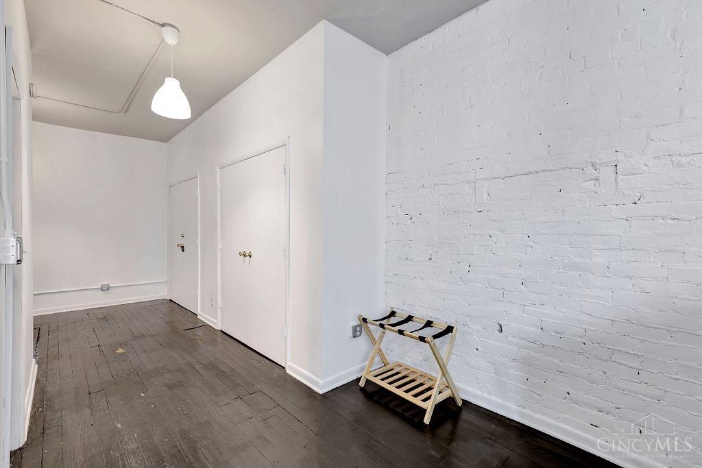 633 Main Street, Unit 2 Cincinnati, OH 45202 - Photo 15 of 18