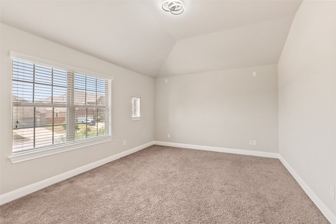 2260 Hat Bender Loop Round Rock, TX 78664 - Photo 30 of 40 an empty room with a window