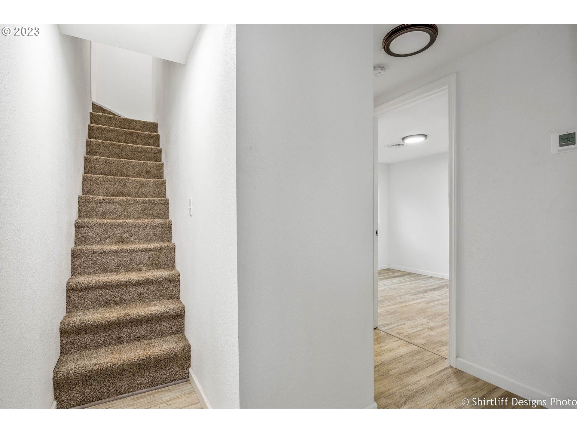735 West M Street Springfield, OR 97477 - Photo 23 of 29 a view of entryway