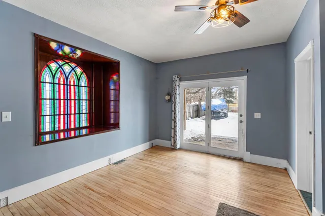 $375,000 | 1961 9th Street, White Bear Lake, MN 55110