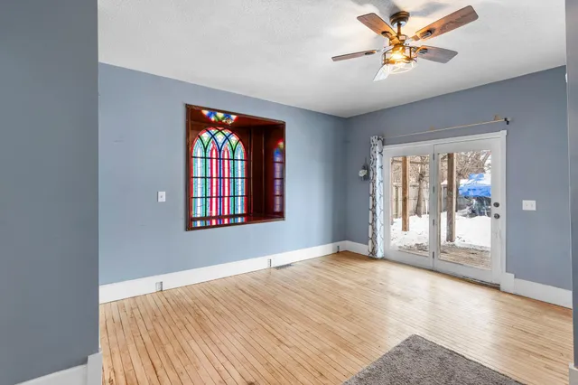 $375,000 | 1961 9th Street, White Bear Lake, MN 55110