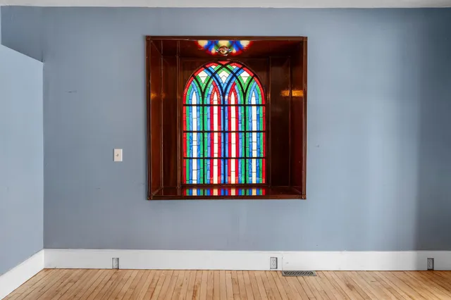 $375,000 | 1961 9th Street, White Bear Lake, MN 55110