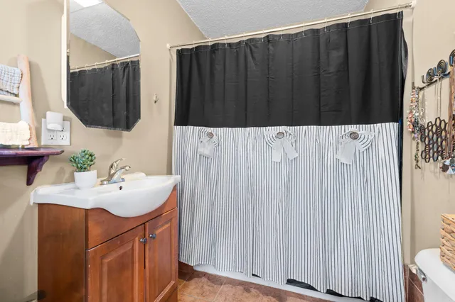 $375,000 | 1961 9th Street, White Bear Lake, MN 55110