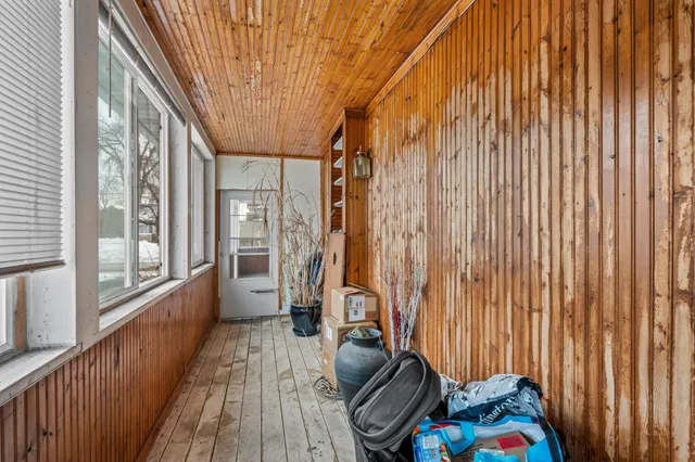 $375,000 | 1961 9th Street, White Bear Lake, MN 55110