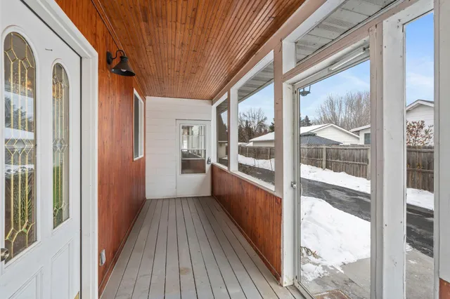 $375,000 | 1961 9th Street, White Bear Lake, MN 55110