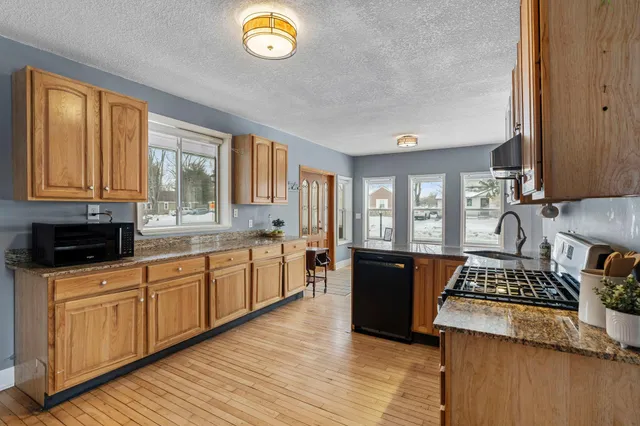 $375,000 | 1961 9th Street, White Bear Lake, MN 55110