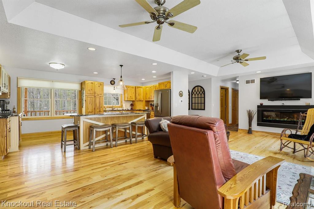6288 Murphy Lake Road Millington, MI 48746 - Photo 12 of 69