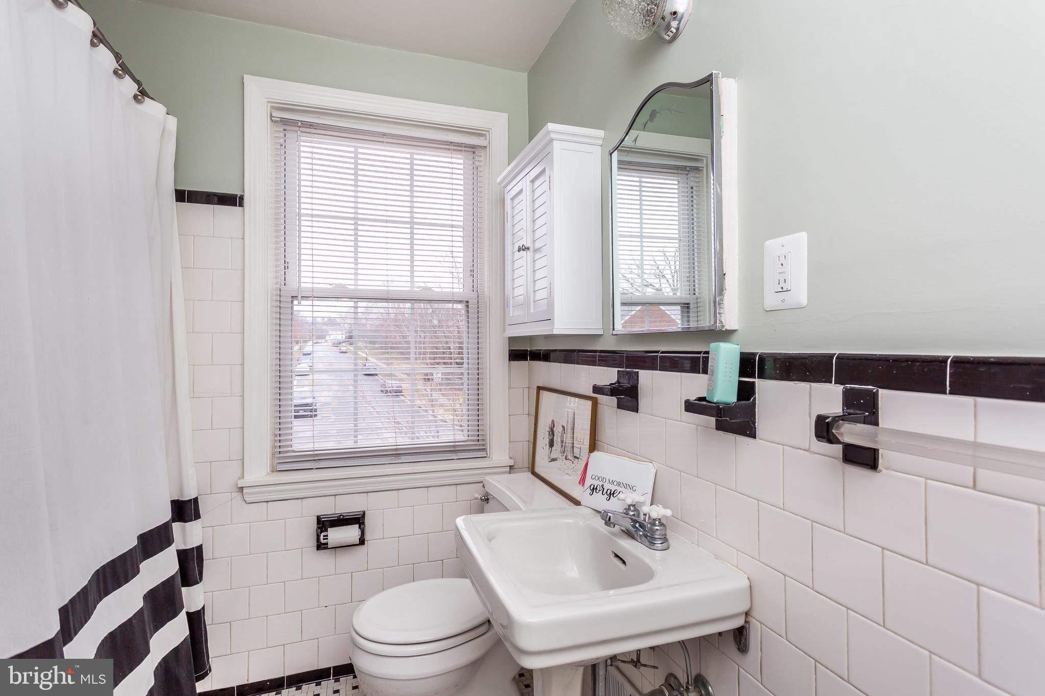 351 Whitfield Road Baltimore, MD 21228 - Photo 19 of 32