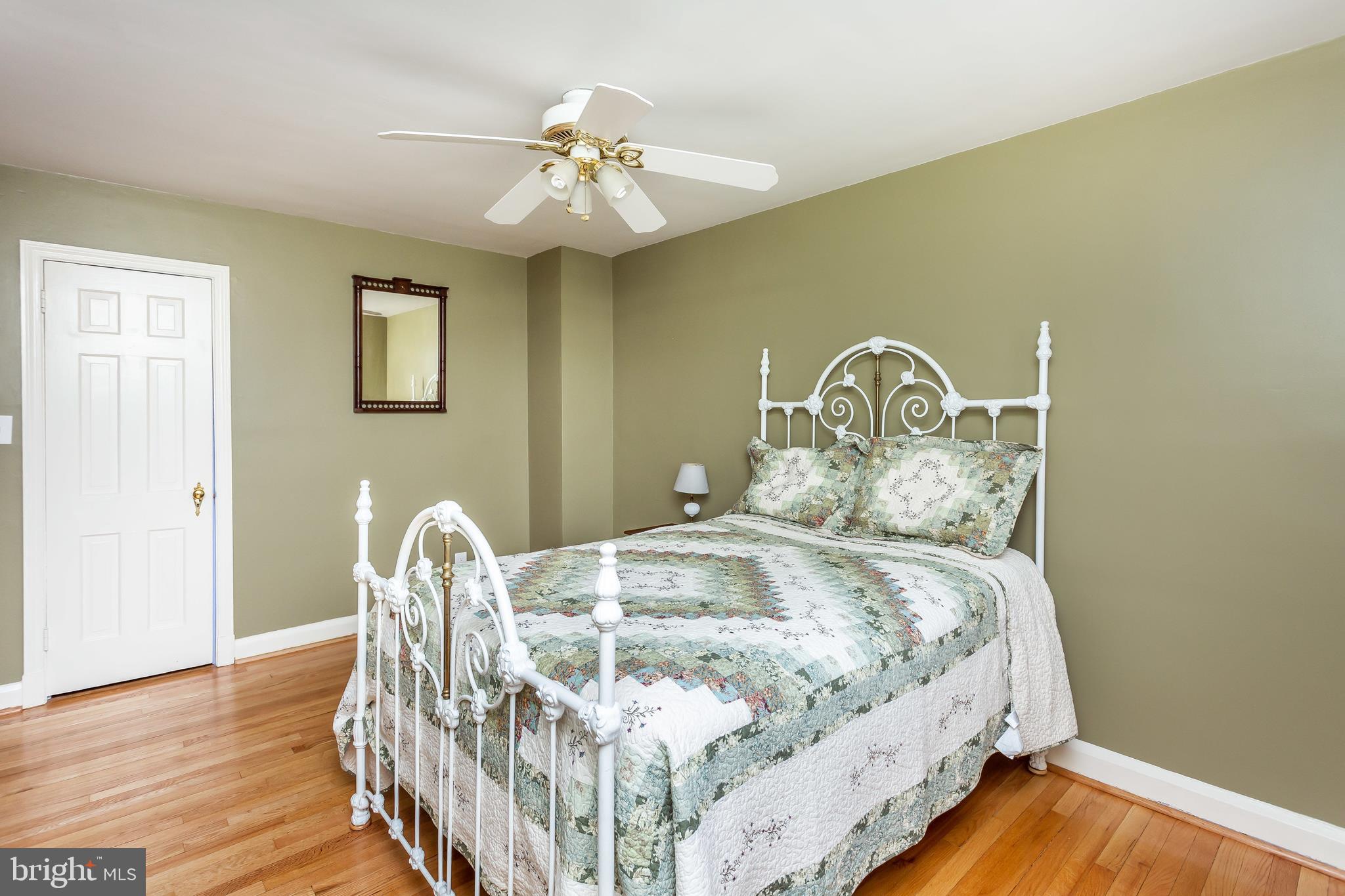 351 Whitfield Road Baltimore, MD 21228 - Photo 22 of 32