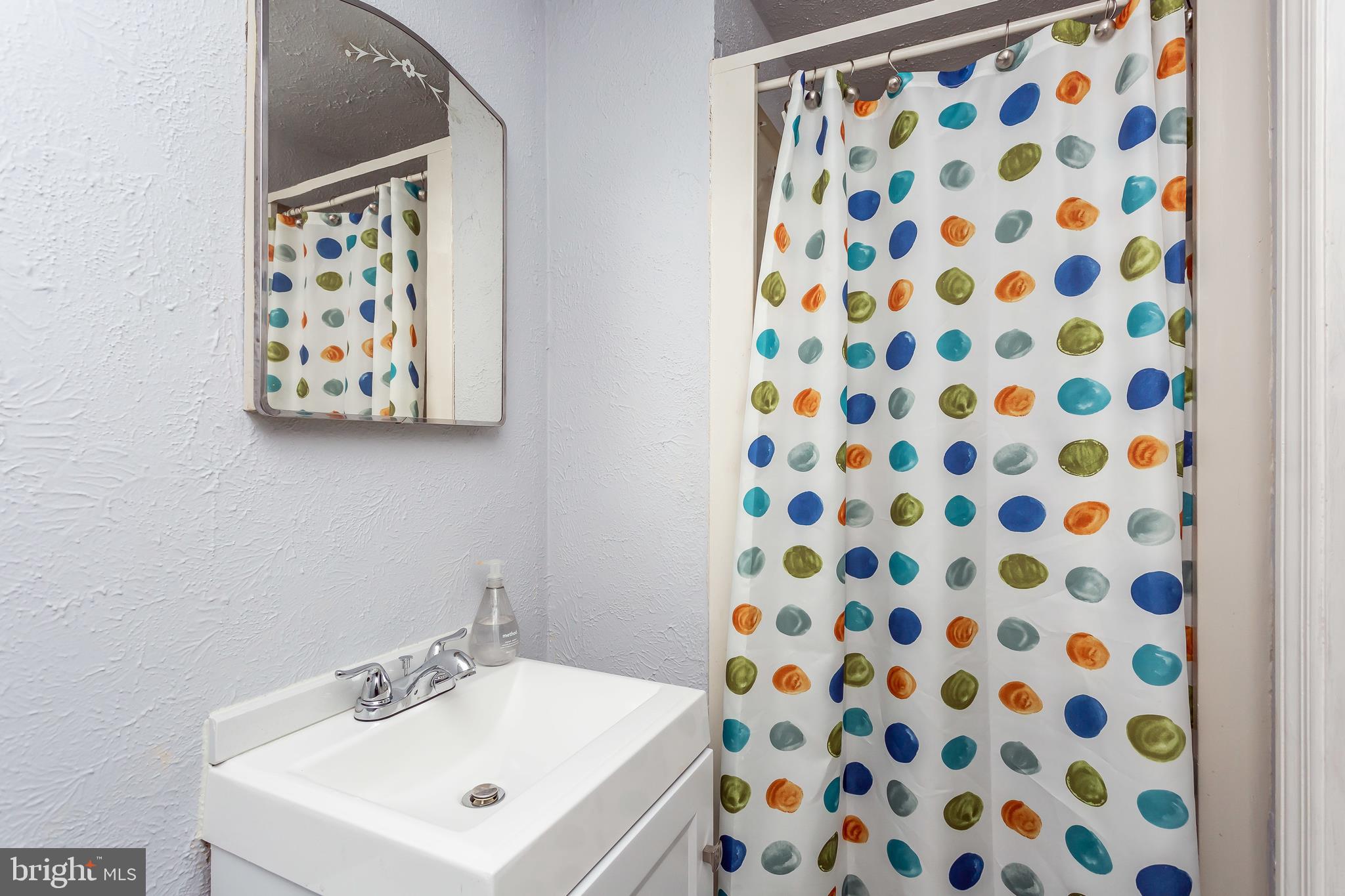 351 Whitfield Road Baltimore, MD 21228 - Photo 29 of 32