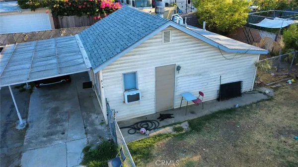 $1,900 | 814 East E Street, Ontario, CA 91764