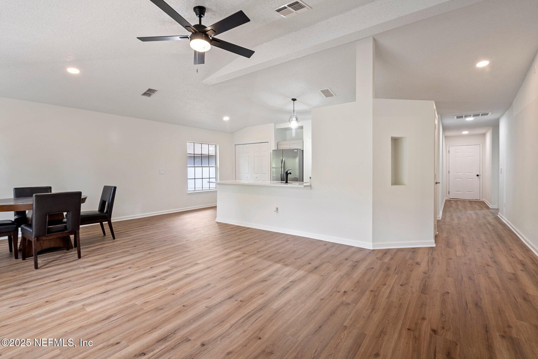7687 Spring Branch Court Jacksonville, FL 32221 - Photo 18 of 30 28-web-or-mls-DSC05585
