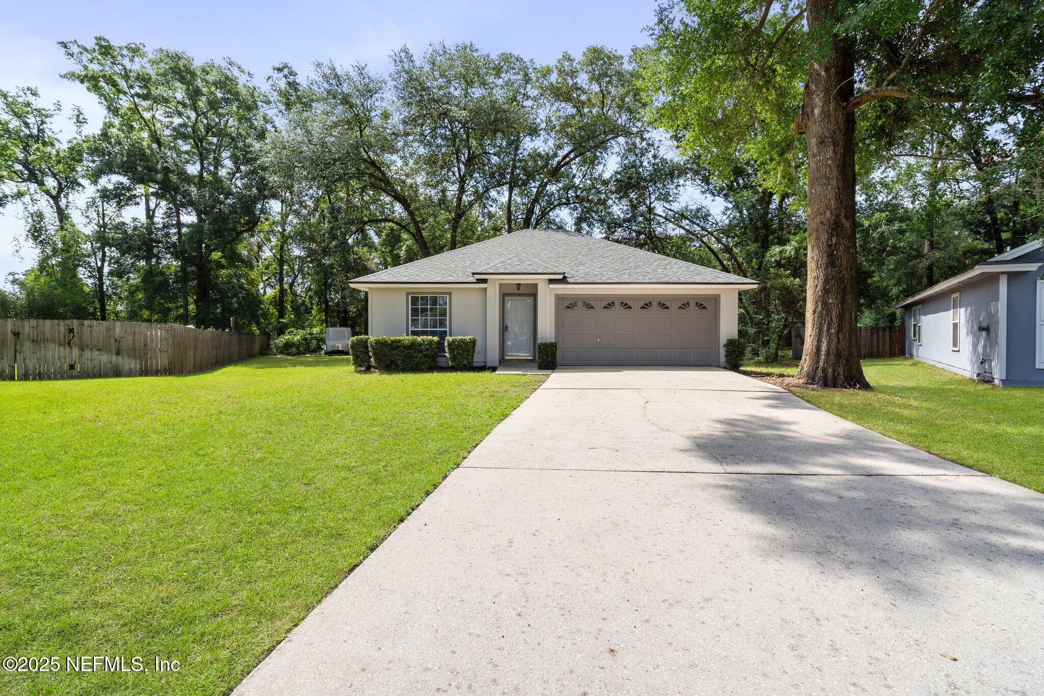 7687 Spring Branch Court Jacksonville, FL 32221 - Photo 2 of 30 4-web-or-mls-DSC05486a