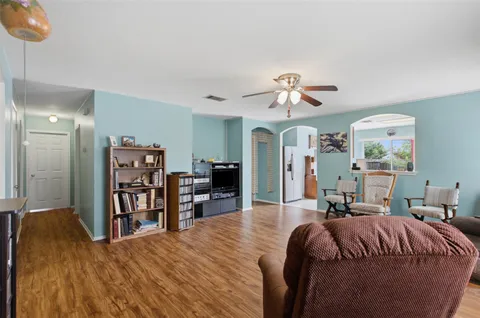 $274,990 | 718 Blair Avenue, Bastrop, TX 78602
