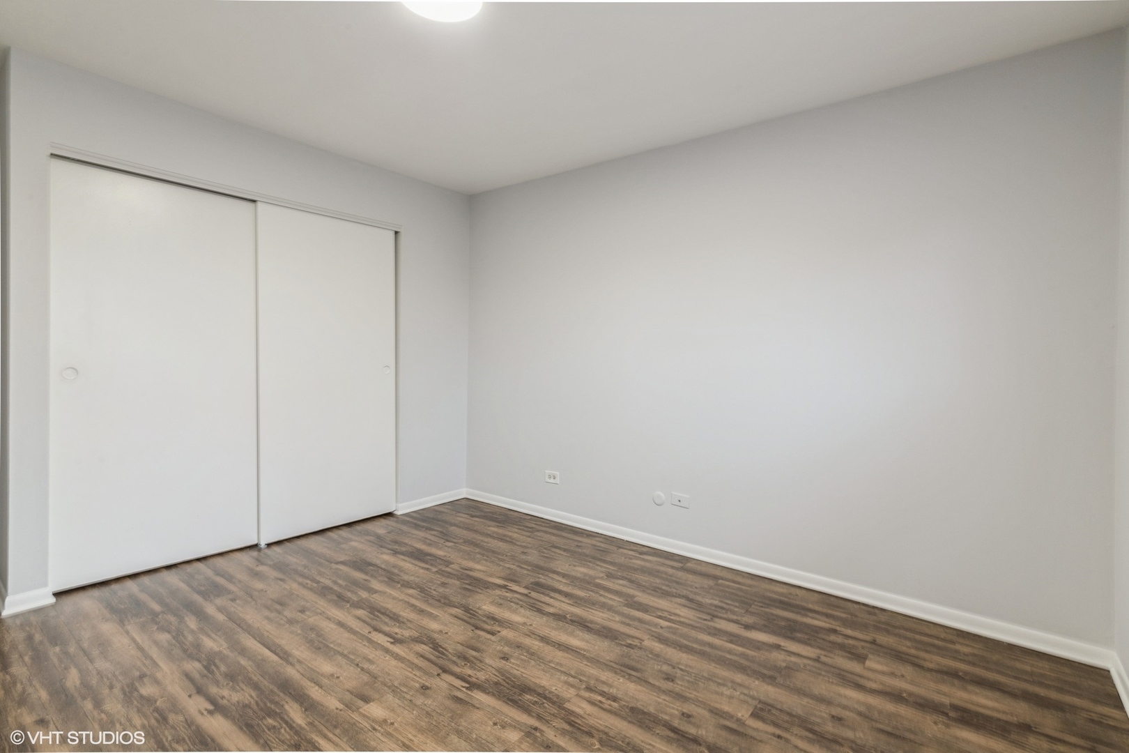9349 Dee Road Des Plaines, IL 60016 - Photo 16 of 22 a view of an empty room