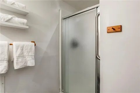 $359,900 | 7640 West 194th Street, Stilwell, KS 66085