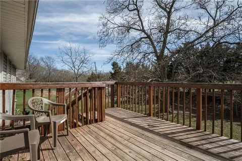 $359,900 | 7640 West 194th Street, Stilwell, KS 66085