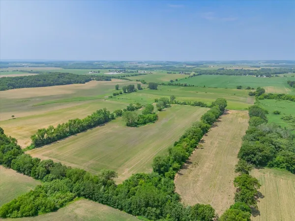 $1,033,730 | Lot 1 Sandy Hook, Brooklyn, WI 53521