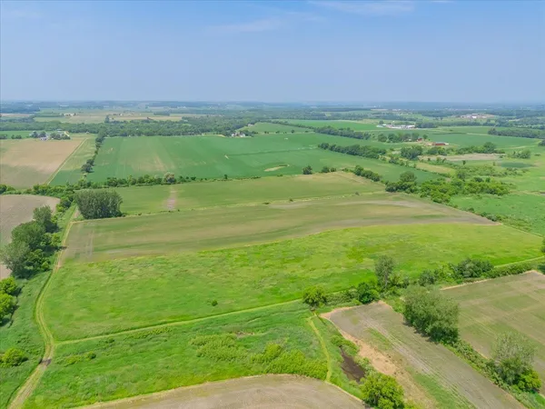 $1,033,730 | Lot 1 Sandy Hook, Brooklyn, WI 53521