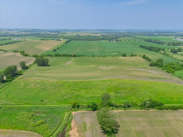 $1,033,730 | Lot 1 Sandy Hook, Brooklyn, WI 53521