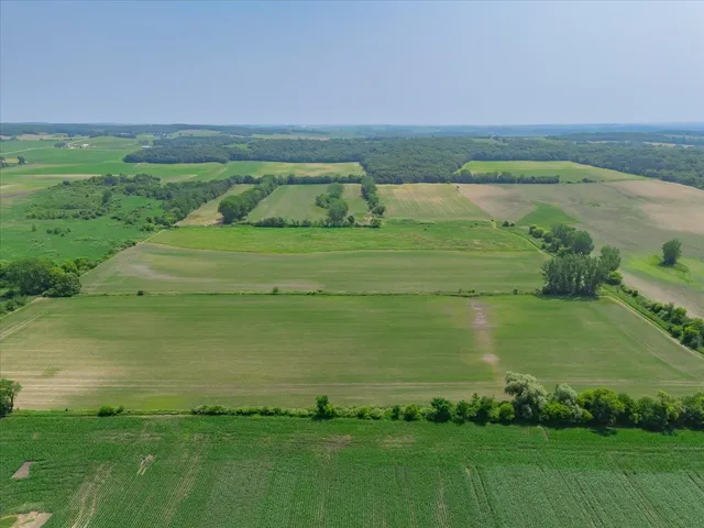 $1,033,730 | Lot 1 Sandy Hook, Brooklyn, WI 53521