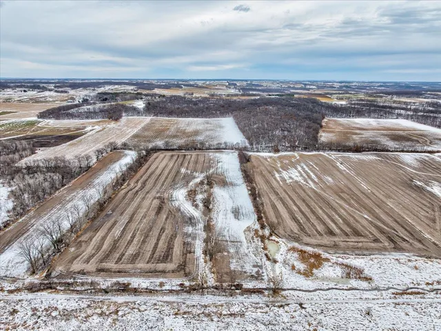 $1,033,730 | Lot 1 Sandy Hook, Brooklyn, WI 53521