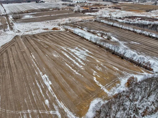 $1,033,730 | Lot 1 Sandy Hook, Brooklyn, WI 53521