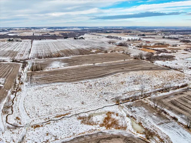 $1,033,730 | Lot 1 Sandy Hook, Brooklyn, WI 53521