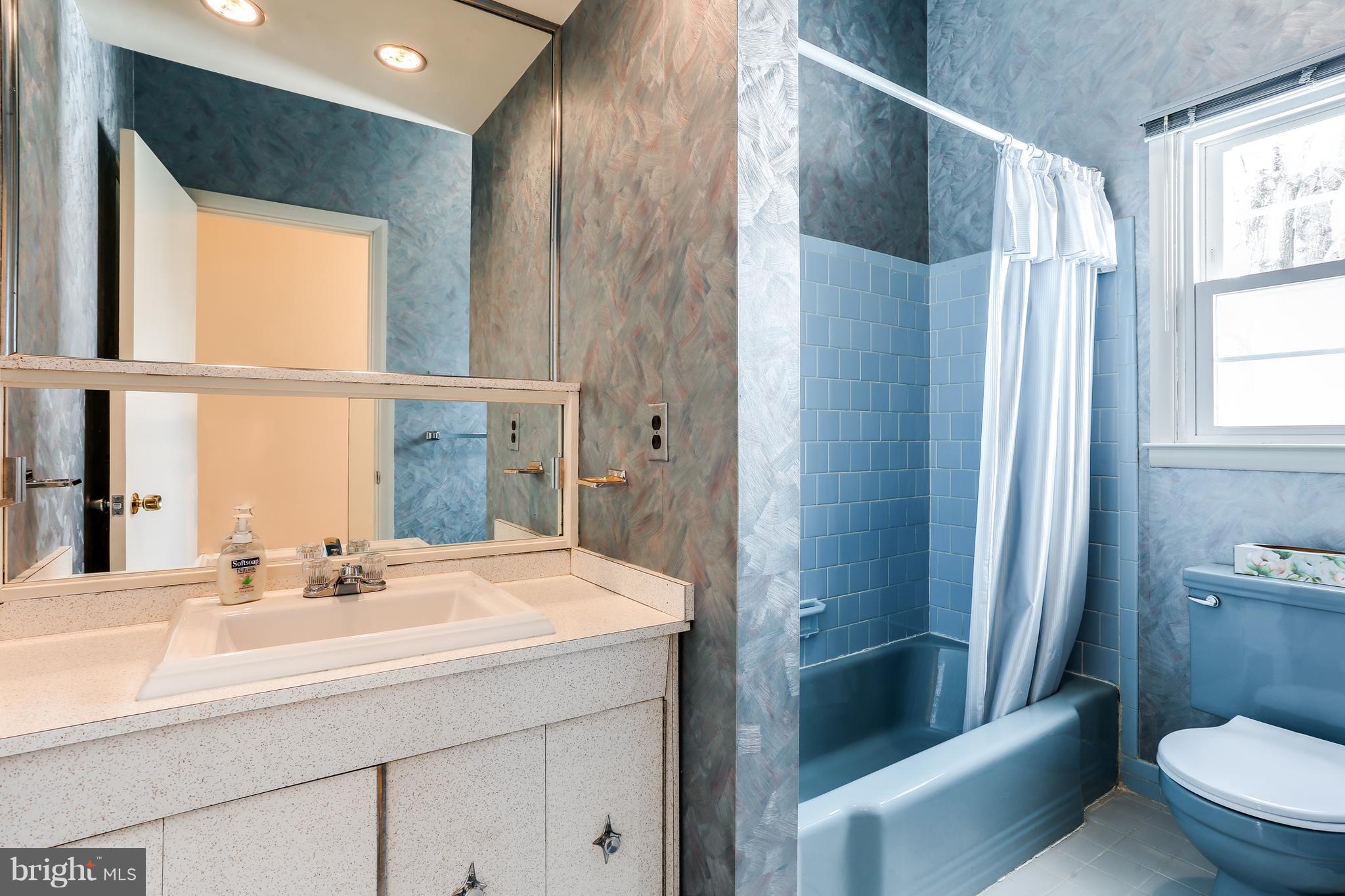 3426 Janvale Road Baltimore, MD 21244 - Photo 22 of 30 Bath