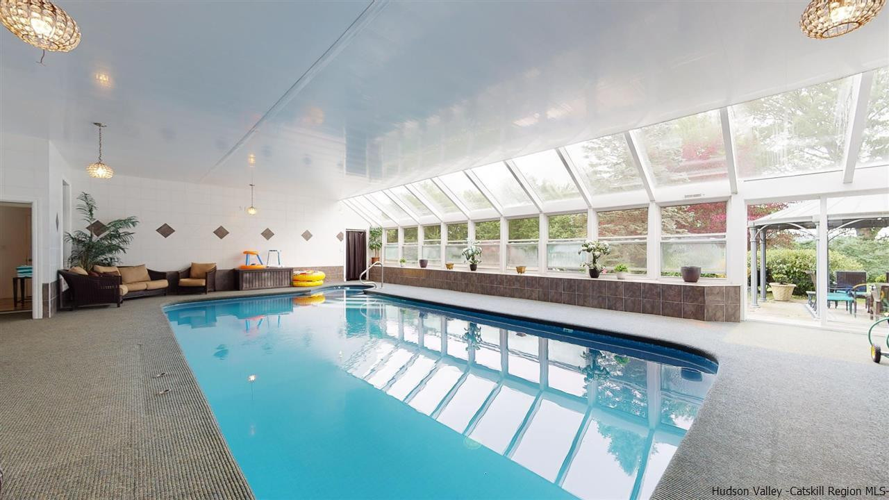 27 Westview Drive Wallkill, NY 12589 - Photo 11 of 35 a very nice looking room with a large window