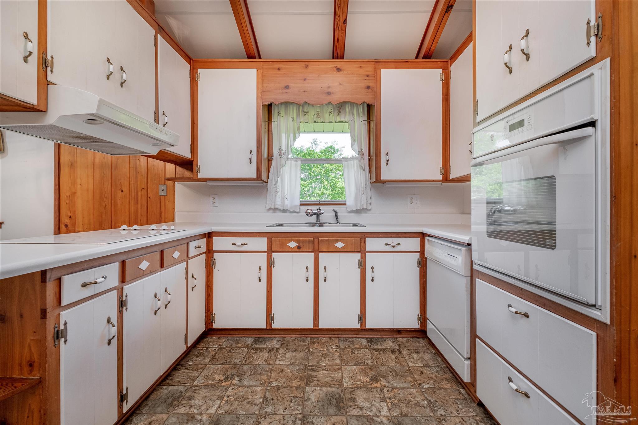 101 Beland Road Pensacola, FL 32534 - Photo 23 of 40 Gallery Image 23