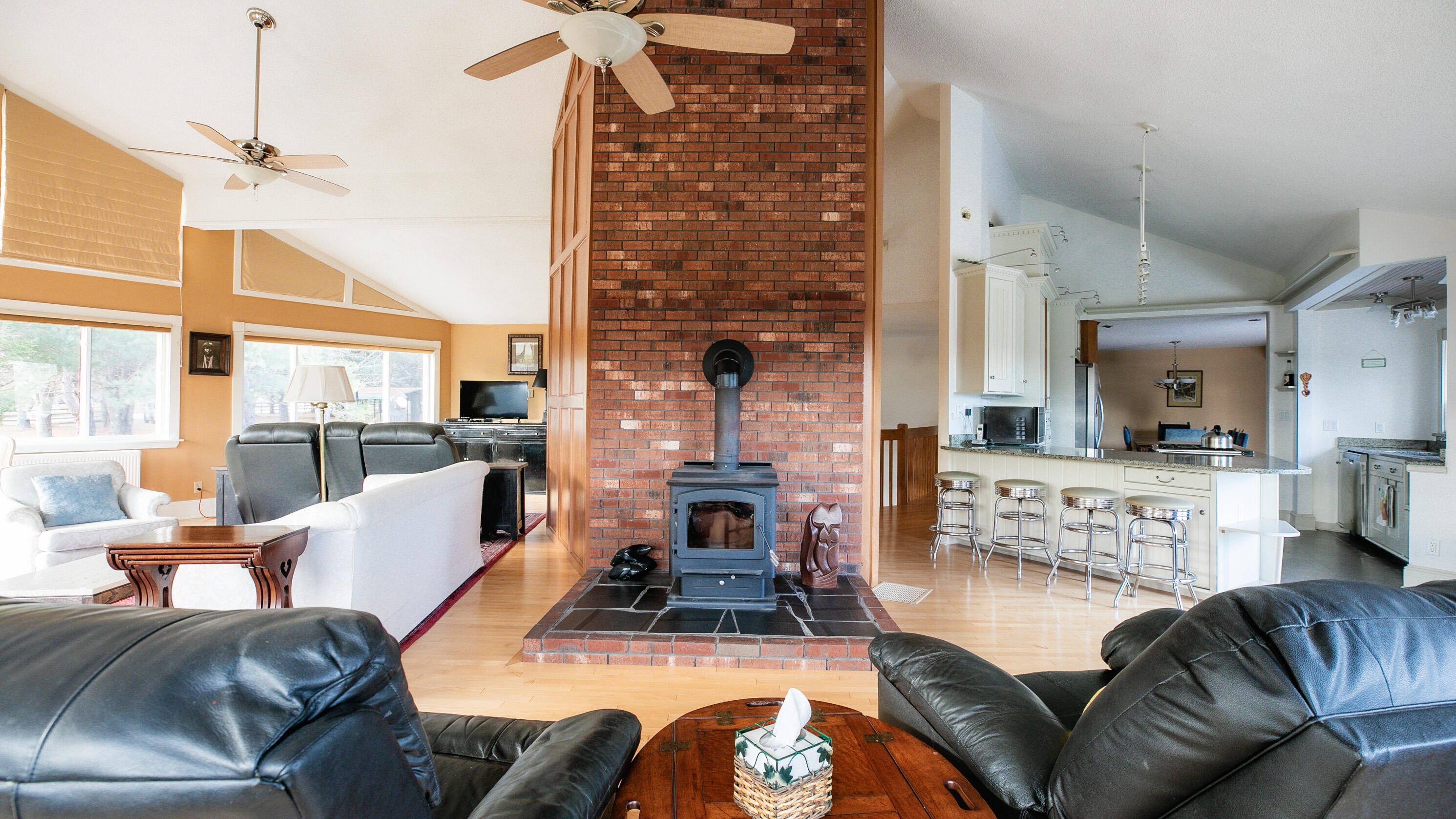 338 S Road Holden, ME 04429 - Photo 20 of 120 338 South Road Holden-48
