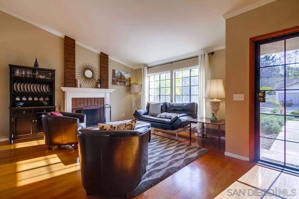 13196 Treecrest Street Poway, CA 92064 - Photo 4 of 25