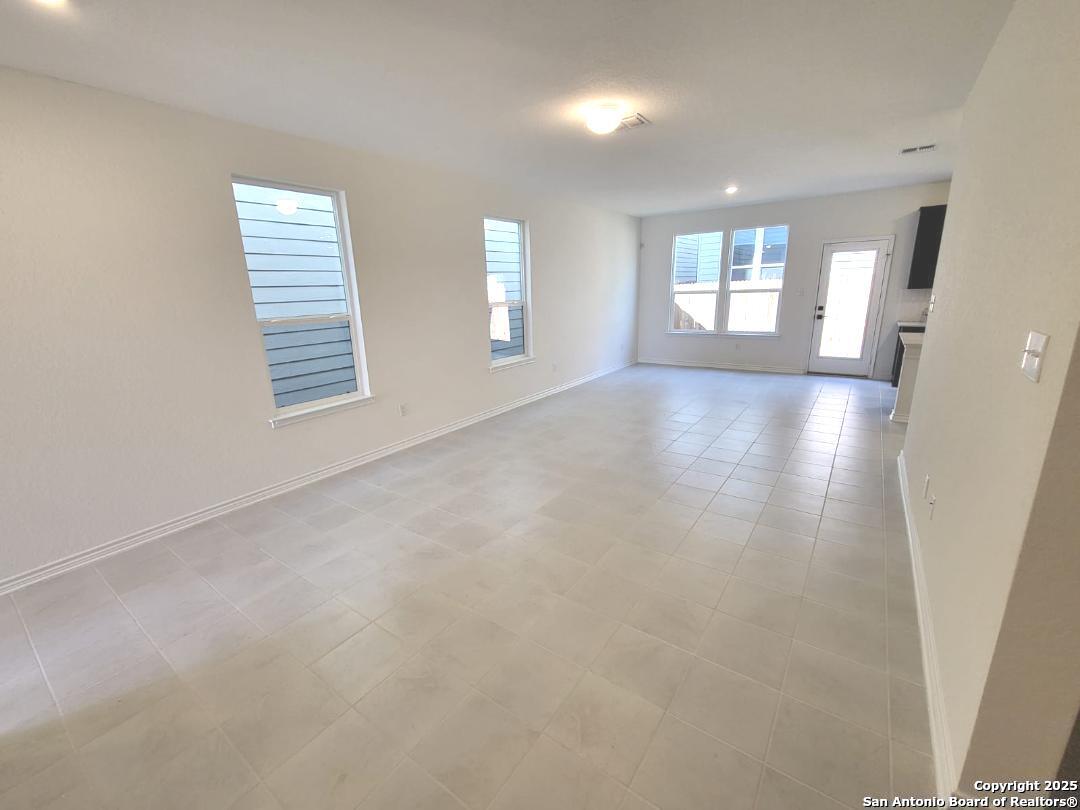 14839 Vance Jackson Road, Unit 906 San Antonio, TX 78249 - Photo 2 of 25