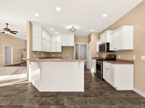 $430,000 | 1723 Autumn Run, Fort Wayne, IN 46845