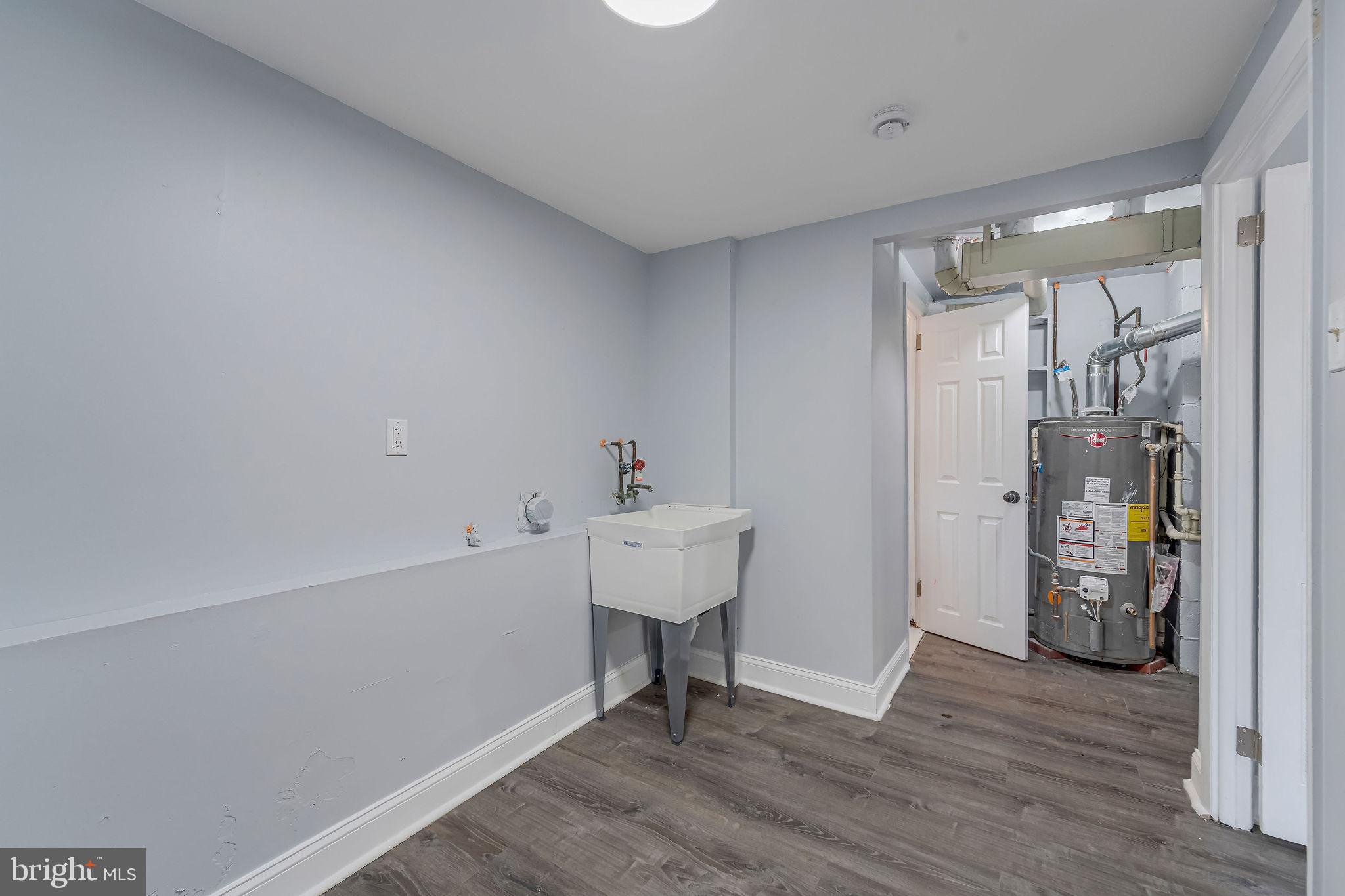 2405 North Cuthbert Drive Lindenwold, NJ 08021 - Photo 24 of 31 a view of utility room