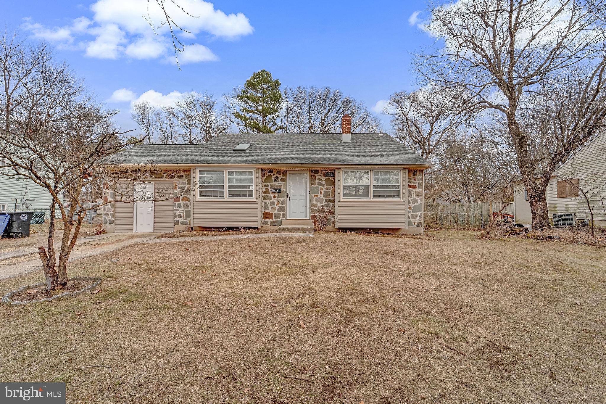 2405 North Cuthbert Drive Lindenwold, NJ 08021 - Photo 3 of 31 a view of a house with a yard and garage