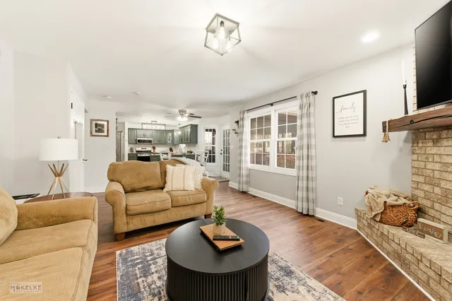 $445,000 | 777 Debbie Lane, Sandwich, IL 60548