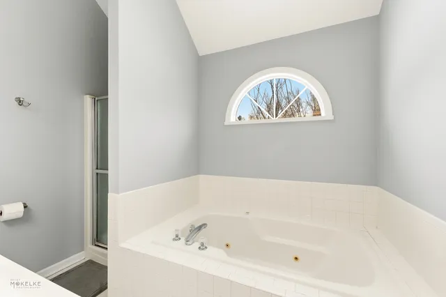 $445,000 | 777 Debbie Lane, Sandwich, IL 60548