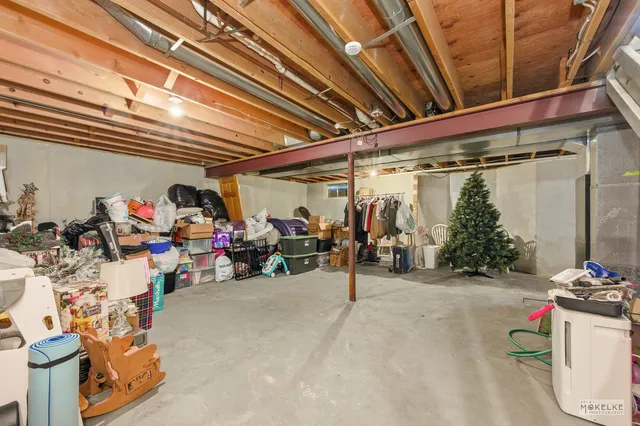 $445,000 | 777 Debbie Lane, Sandwich, IL 60548