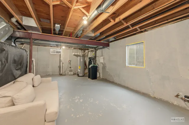 $445,000 | 777 Debbie Lane, Sandwich, IL 60548