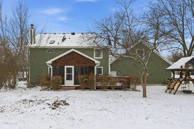 $445,000 | 777 Debbie Lane, Sandwich, IL 60548