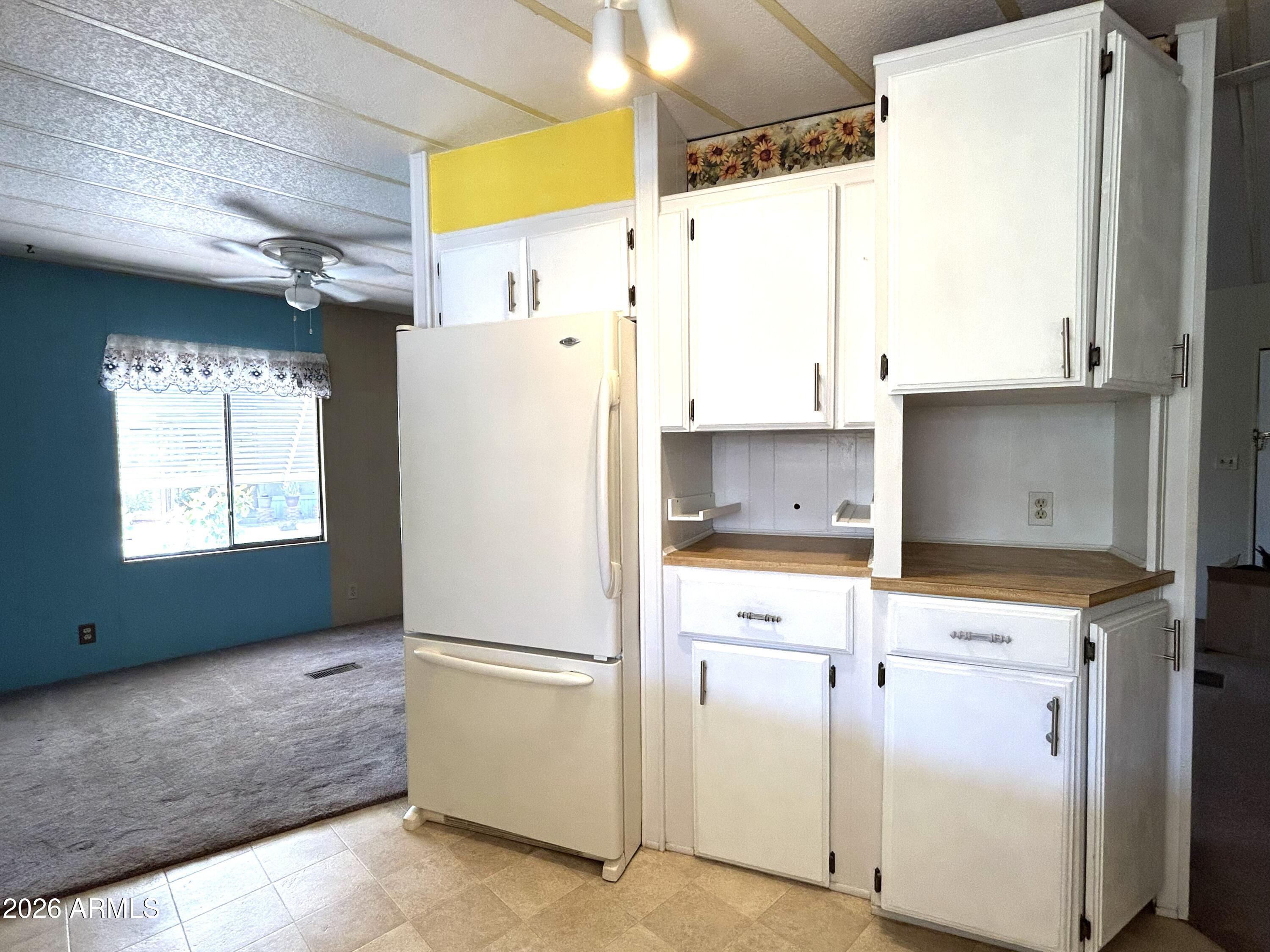 200 East Knox Road, Unit 100 Chandler, AZ 85225 - Photo 10 of 18 IMG_5867