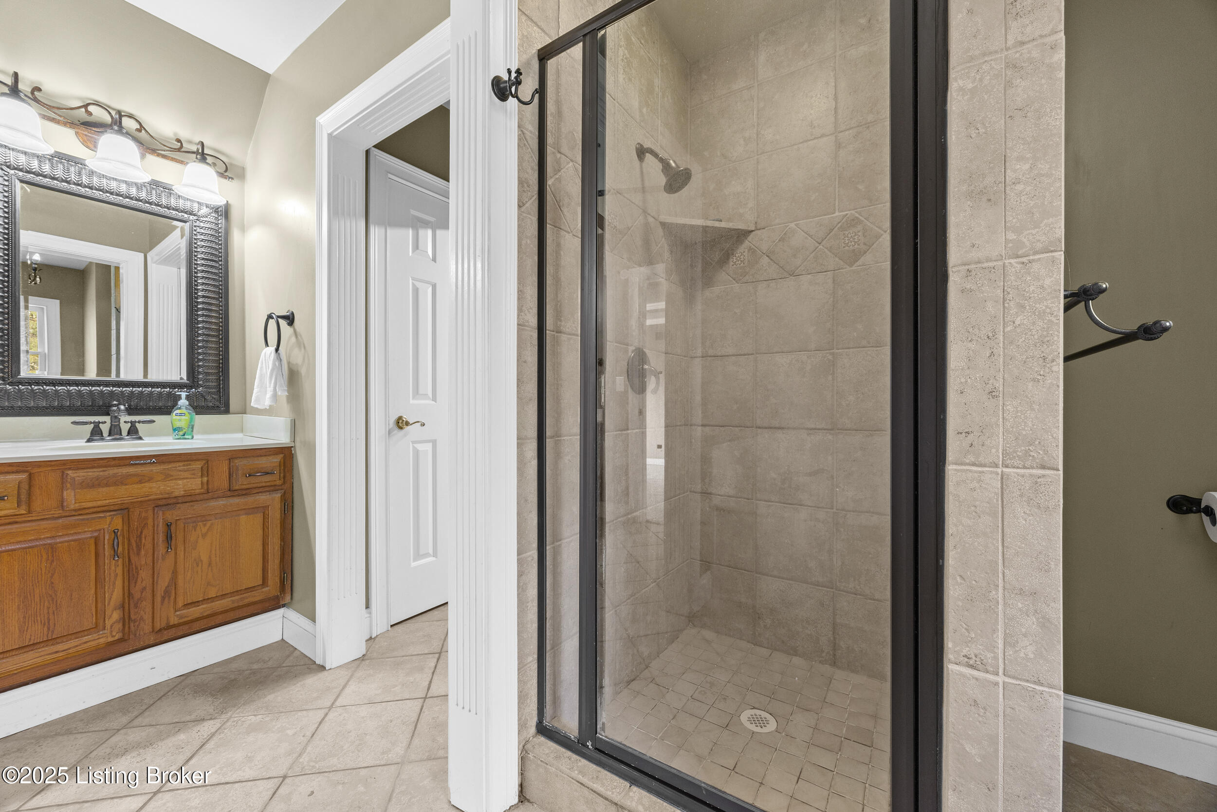 5706 Timber Ridge Drive Prospect, KY 40059 - Photo 32 of 60 5706 Timber Ridge 29