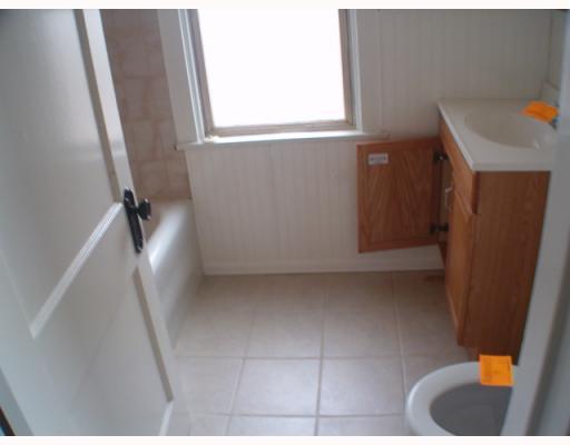 108 Marham Road Munhall, PA 15120 - Photo 9 of 12 Master Bath/Spa.